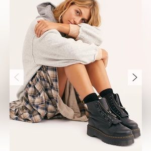 Dr. Martens Sinclair Platform Boots